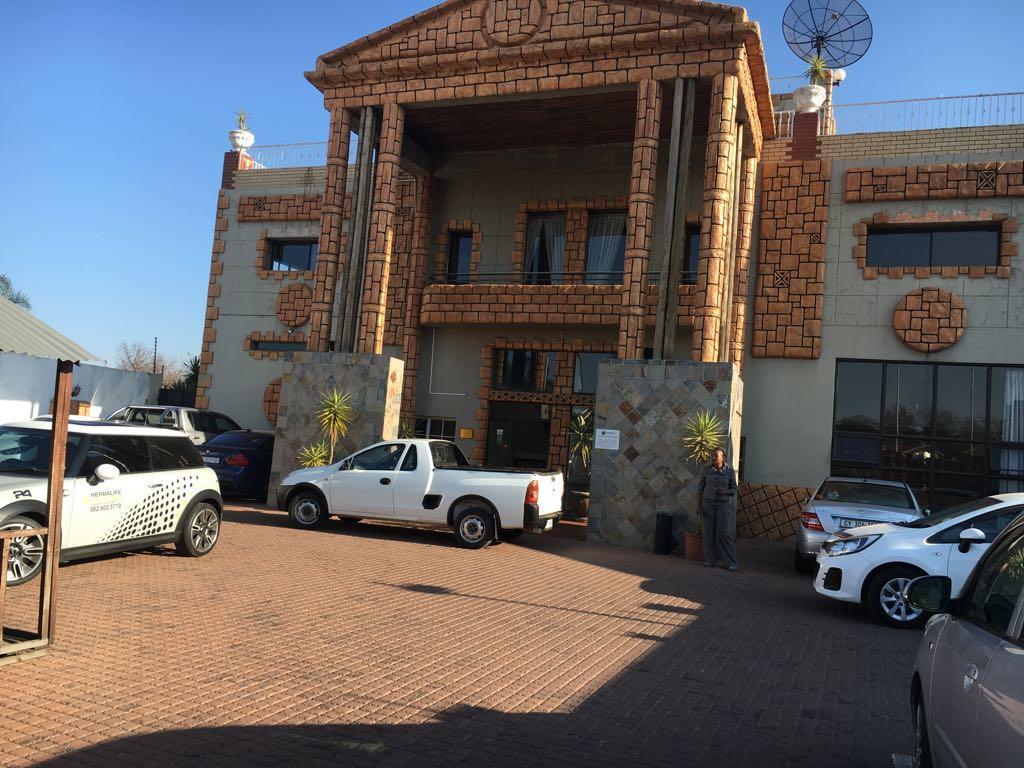 Tassili Lodge Kempton Park Exteriér fotografie